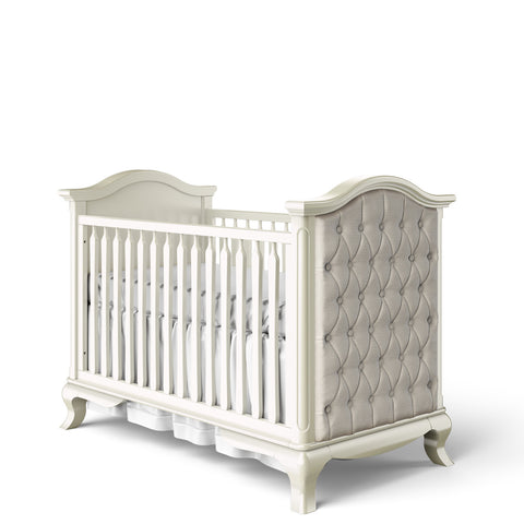 Cleopatra Tufted Classic Crib