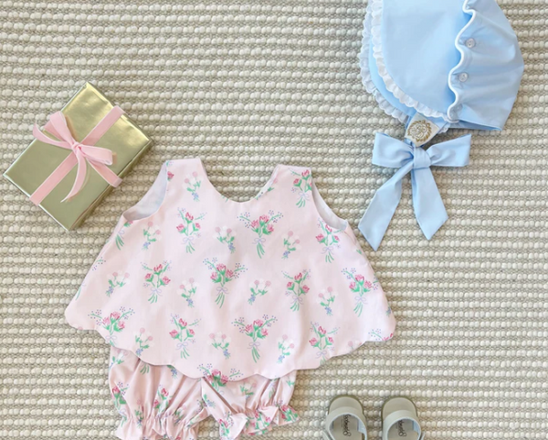 Susanne Swing Top Set - Oak Bluffs