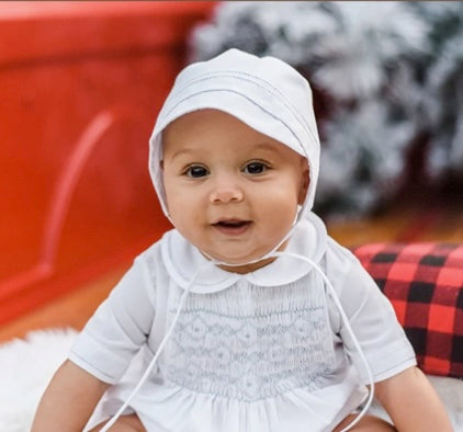 Feltman Brothers Baby Boys White Bonnet